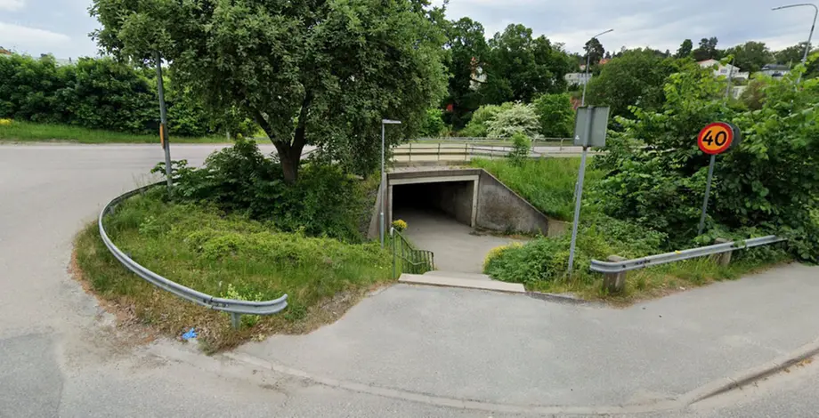 Constantiatunneln, gång - och cykelväg.