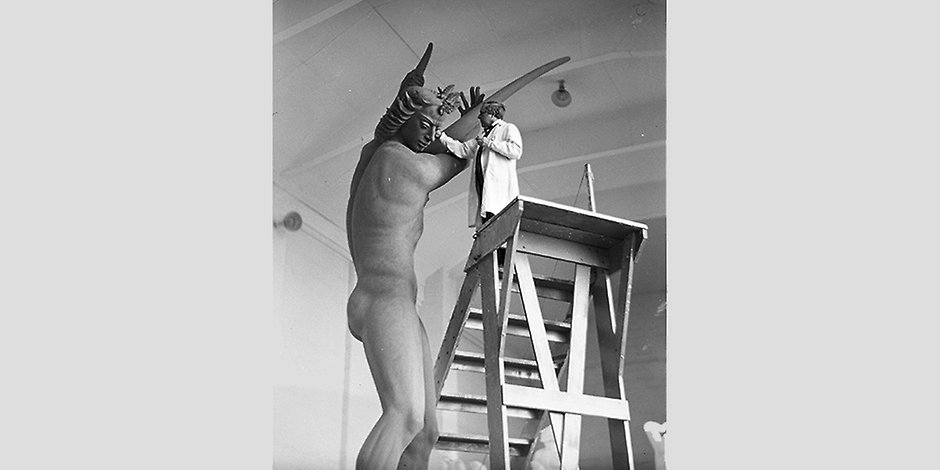 Carl Milles i ateljén Foto Richard G. Askew_Courtesy of Cranbrook Archives, Cranbrook Center for Collections and Research